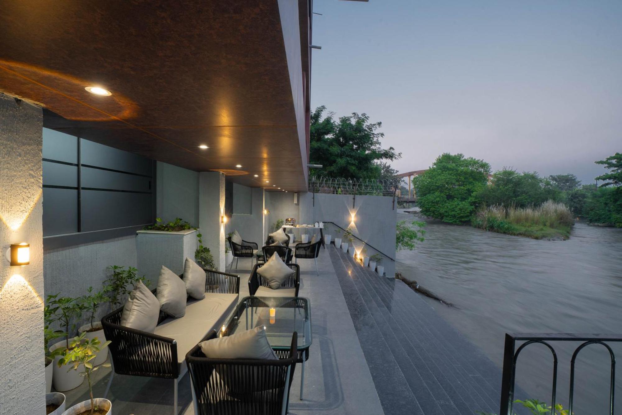 Sukoon By The Ganges - A Riverside Retreat Haridwār Eksteriør bilde